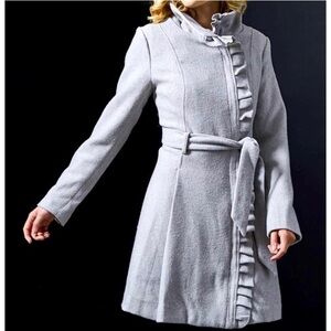Like New Steve Madden Light Grey Ruffle Trench Coat 3XL
